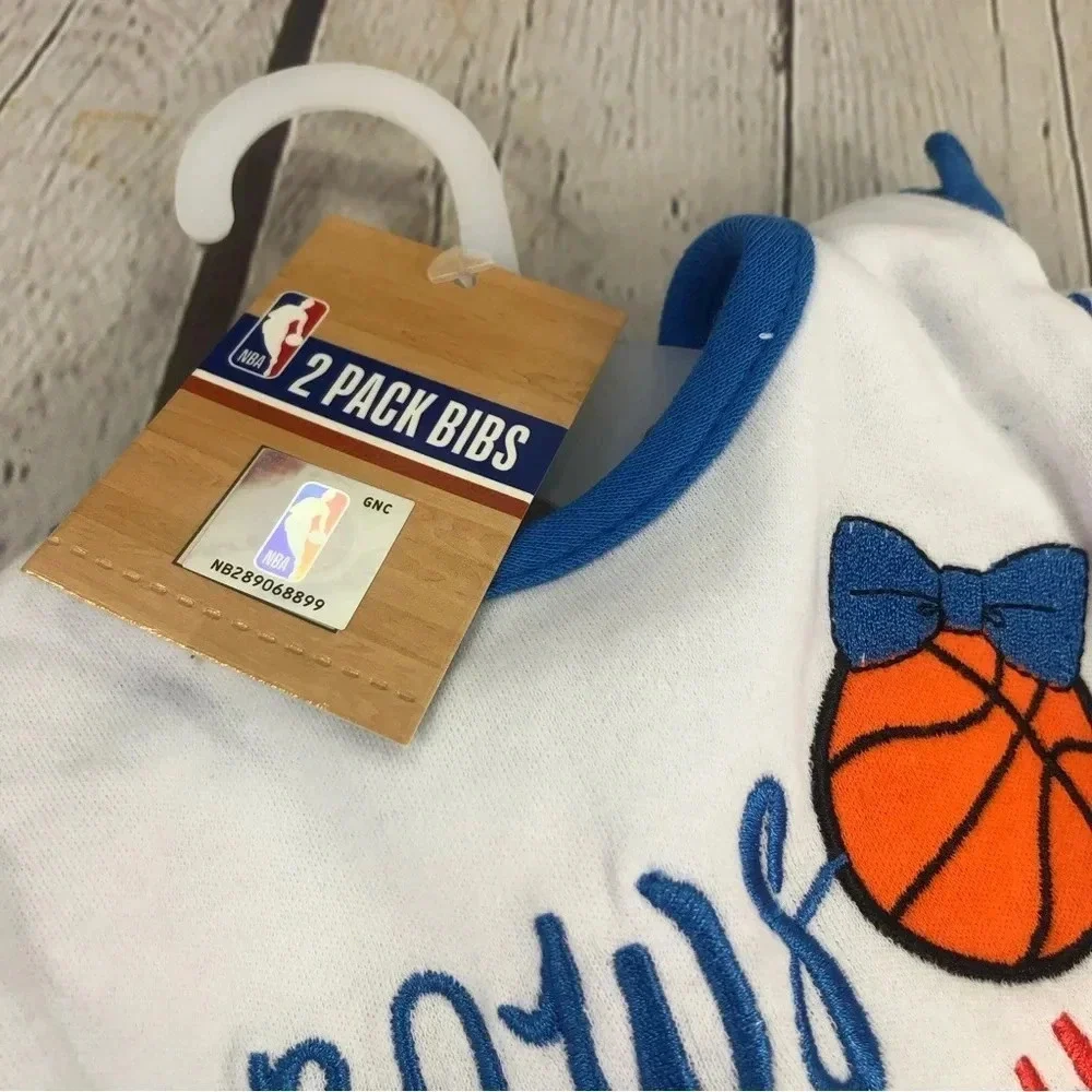NBA Oklahoma City thunder baby bibs bows and basketball